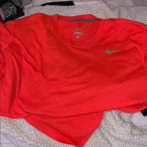 Men’s Nike Workout shirt